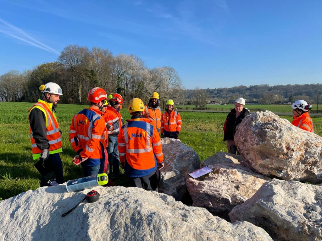 Formation à la manipulation et à l’utilisation des cartouches de déroctage P2